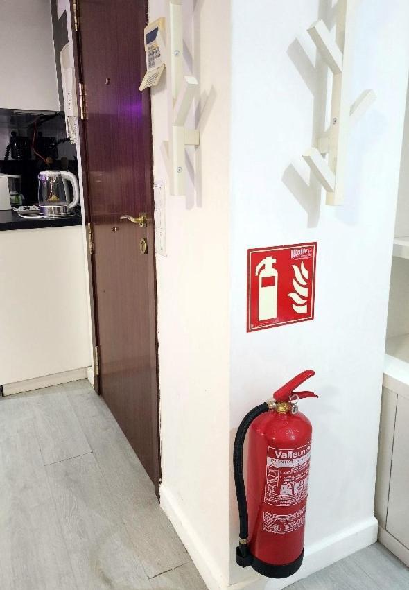 Apartamento Centro Rambla Alicante A Εξωτερικό φωτογραφία